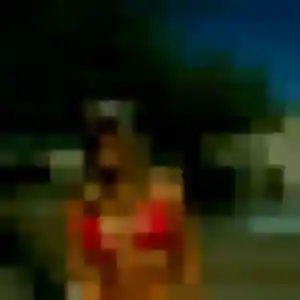 Florence (27 ans) à Aigues-Mortes cherche une rencontre maintenant