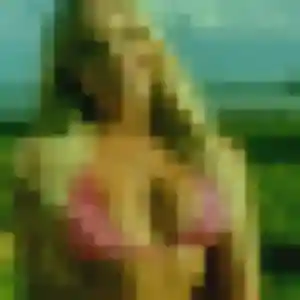 Muriel, femme de 36 ans cherche plan cul à Albertville