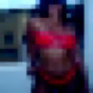 Contacte Mia, 27 ans à Arcueil en privé