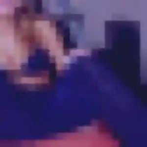 Eugenie (19 ans) à Aubergenville propose un plan cul maintenant