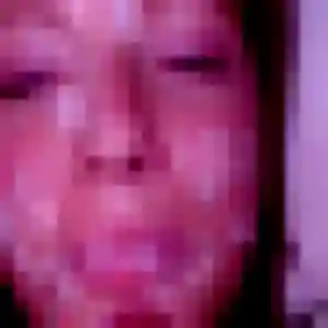 Contacte Yvonne, 22 ans à Auxonne en privé