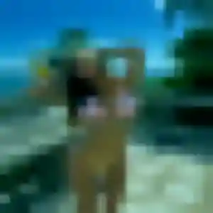 Manon, 21 ans, connectée à Aÿ-Champagne pour une rencontre coquine