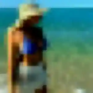Ameline, 30 ans, connectée à Bergerac pour un plan cul