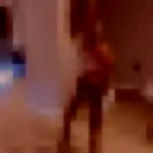 Tessa, 42 ans, connectée à Binic-Étables-sur-Mer pour une rencontre coquine
