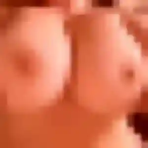 Découvre Marie-Jeanne, 30 ans à Bois-Colombes gratuitement