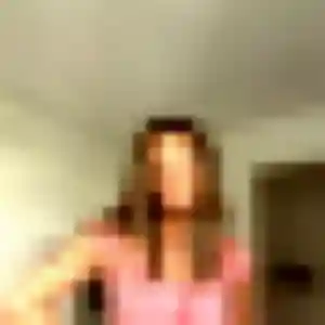 Photo exclusive de Vicky, 34 ans à Bormes-les-Mimosas - plan discret