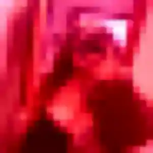 Photo perso de Ines, 28 ans à Bougival - plan discret