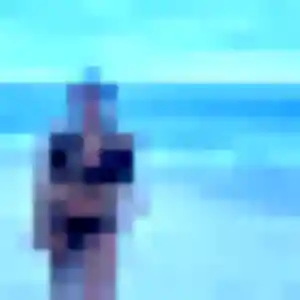 Karen de Calvi, 43 ans - plan cul discret