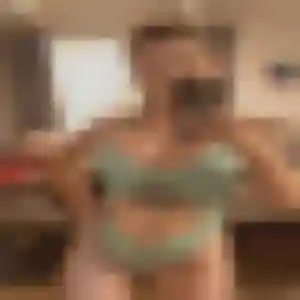 Jolie Berengere, 38 ans à Caumont-sur-Durance - voir sa photo