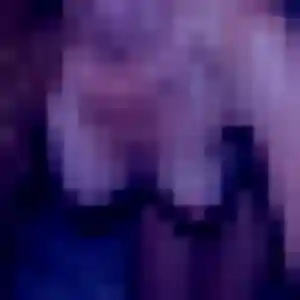 Rencontre Sylviane, 28 ans à Châteaubourg en privé
