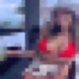 Estelle (45 ans) à Crozon cherche une rencontre aujourd'hui