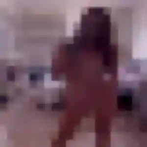 Jade, fille de 30 ans cherche plan cul à Dechy