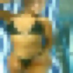 Maud, femme de 19 ans propose plan cul à Donges