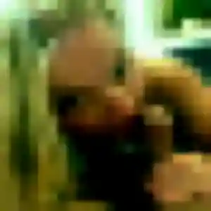 Photo de Honorine à Elbeuf (25 ans) - plan cul discret