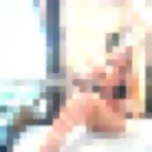 Photo privée de Hajar, 34 ans à Épernon - plan discret