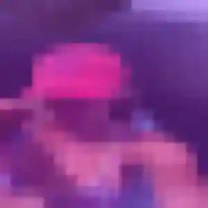 Romina (19 ans) à Étoile-sur-Rhône cherche une rencontre maintenant