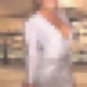 Leontine, 29 ans, disponible à Fréjus pour un plan cul