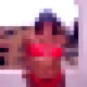 Elodie, femme de 29 ans cherche plan cul à Gannat