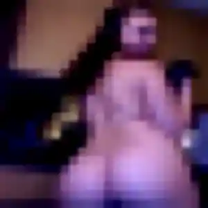 Karine (23 ans) à Gannat propose une rencontre aujourd'hui
