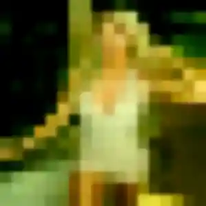 Ava, femme de 24 ans cherche plan cul à Gennes-Val-de-Loire