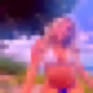 Belle Anne-Charlotte, 24 ans à Givors - voir sa photo
