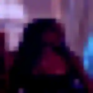 Madeleine (20 ans) à Homécourt cherche une rencontre maintenant