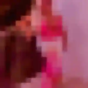 Laure, 28 ans, connectée à Jouy-en-Josas pour un plan cul