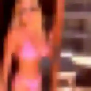Photo de Nadine à Jouy-en-Josas (27 ans) - plan cul gratuit