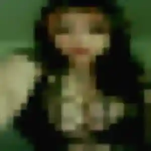 Azalee, 27 ans, connectée à La Balme-de-Sillingy pour une rencontre coquine