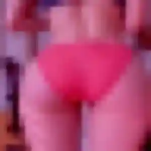 Dounia de La Baule-Escoublac, 28 ans - plan cul discret