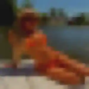 Photo de Blandine à La Penne-sur-Huveaune (33 ans) - plan cul anonyme