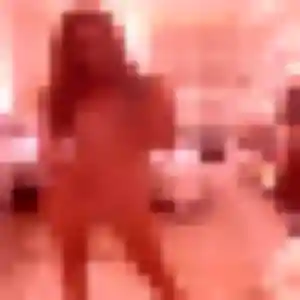Emmanuelle, 35 ans, dispo pour plan cul à Languidic