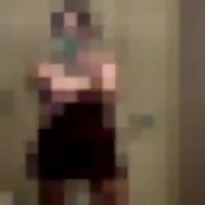Anne-Charlotte de Les Abrets en Dauphiné, 21 ans - plan cul discret