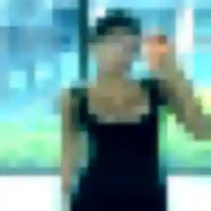 Découvre Zephyrine, 27 ans à Les Sables-d'Olonne en privé