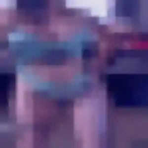 Photo privée de Lisa, 31 ans à Lesneven - rencontre coquine