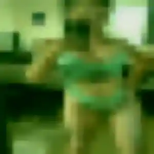 Helena, 35 ans, disponible à Livron-sur-Drôme pour un plan cul