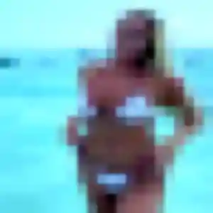 Lina, 23 ans, en ligne à Loire-Authion pour une rencontre coquine