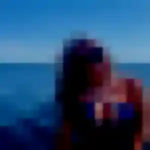 Charmante Louisa, 35 ans à Martigues - voir sa photo