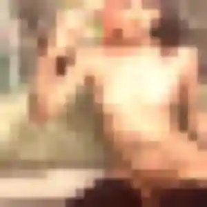 Ninon, 19 ans, connectée à Mons-en-Barœul pour une rencontre coquine