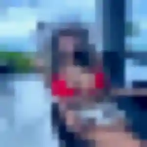 plan cul à Montauban-de-Bretagne : photo de Josephine, 32 ans - inscription gratuite