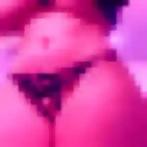 Corinne (23 ans) à Mouans-Sartoux cherche une rencontre ce soir