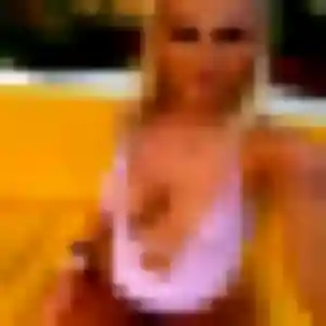 Découvre Xena, 43 ans à Mouguerre en privé