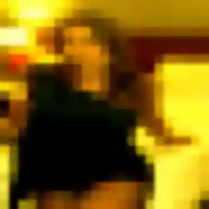 Rania, 22 ans, en ligne à Nangis pour un plan cul