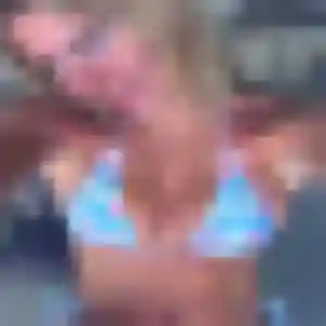 Photo privée de Rebecca, 23 ans à Ouangani - rencontre coquine