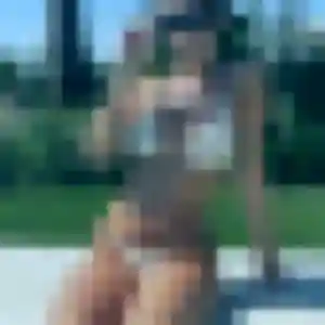 Ameline, femme de 26 ans cherche plan cul à Péronnas
