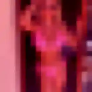 Iseult, 22 ans, en ligne à Petit-Caux pour une rencontre coquine