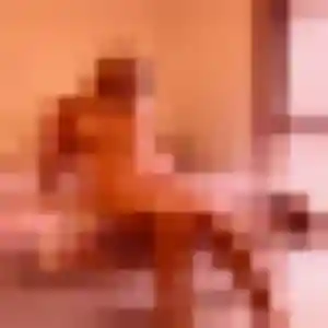 Ibtissam, 20 ans, disponible à Pierrelatte pour un plan cul