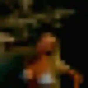Photo privée de Hajar, 30 ans à Poitiers - plan discret
