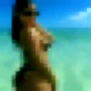 Coralie, fille de 27 ans cherche plan cul à Prévessin-Moëns