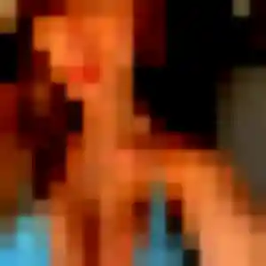 Louna, 29 ans, connectée à Rocbaron pour un plan cul